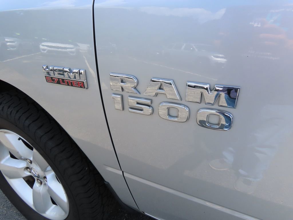 2016 Ram 1500 Express photo 4