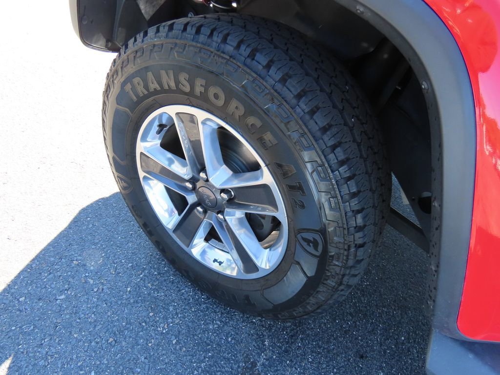 2019 Jeep Wrangler Unlimited Sahara photo 3