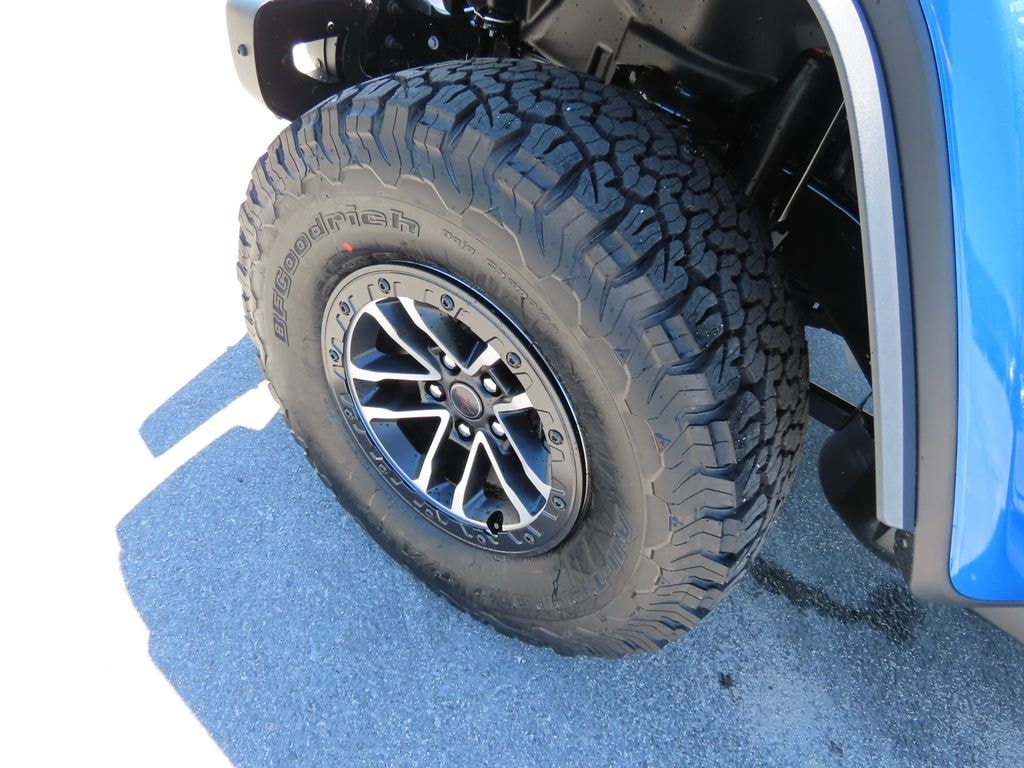 New 2026 Jeep Wrangler Rubicon X Sport Utility