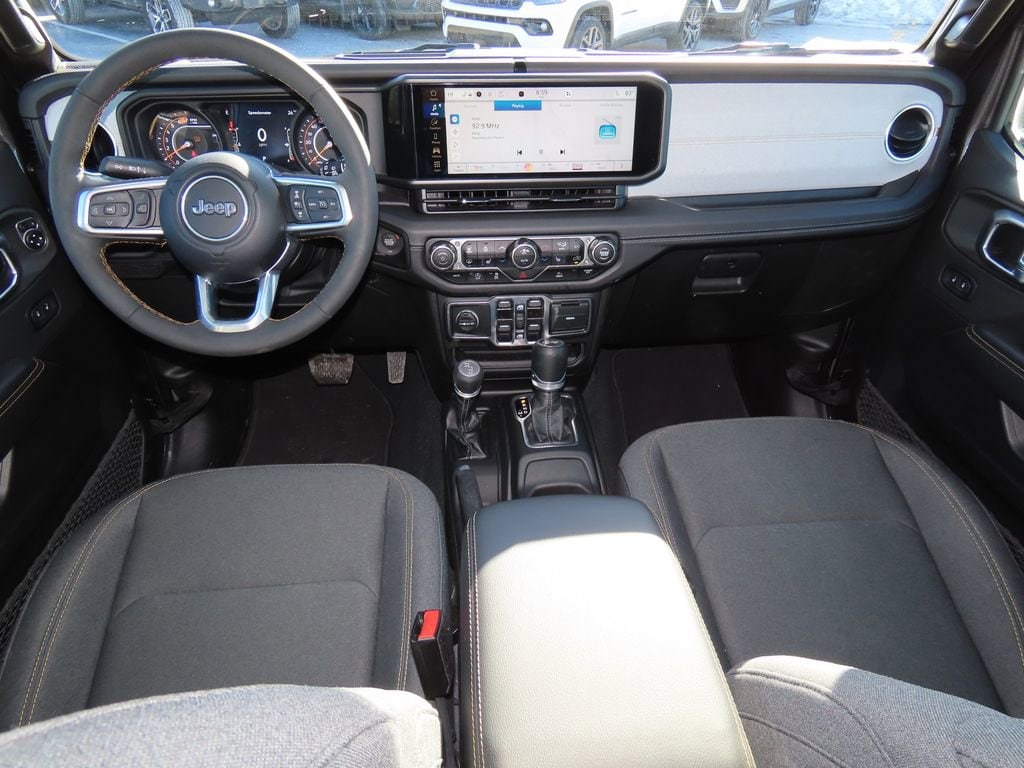 Used 2025 Jeep Wrangler Sahara Sahara 4x4