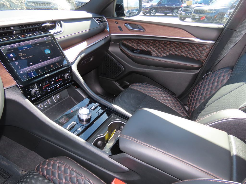 2024 Jeep Grand Cherokee L Summit - Photo 18