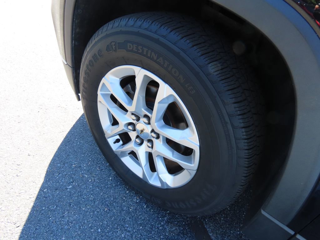 2019 Chevrolet Traverse Cloth 1LT photo 2