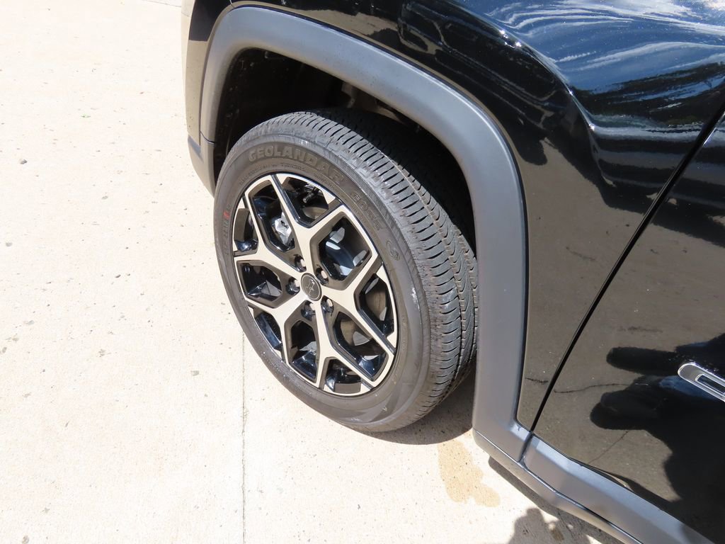 2025 Jeep Compass Limited photo 3