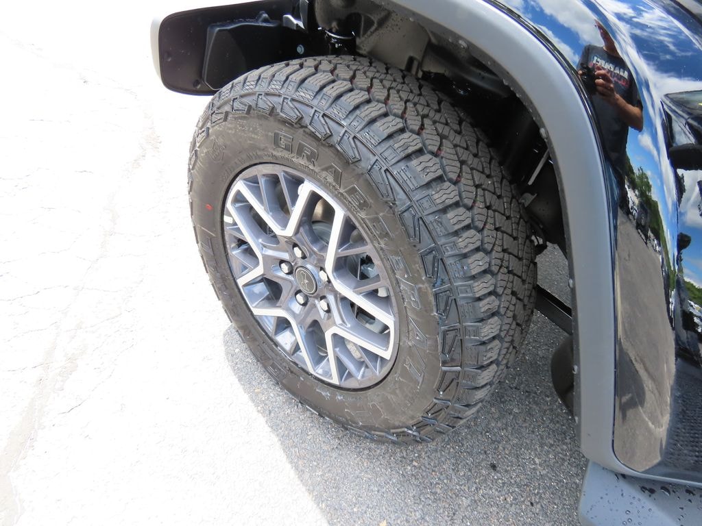 New 2026 Jeep Wrangler 4-Door Sahara Sport Utility