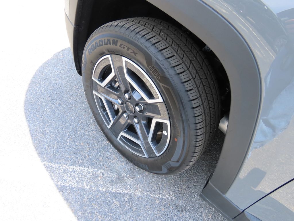 New 2026 Jeep Cherokee Laredo Sport Utility