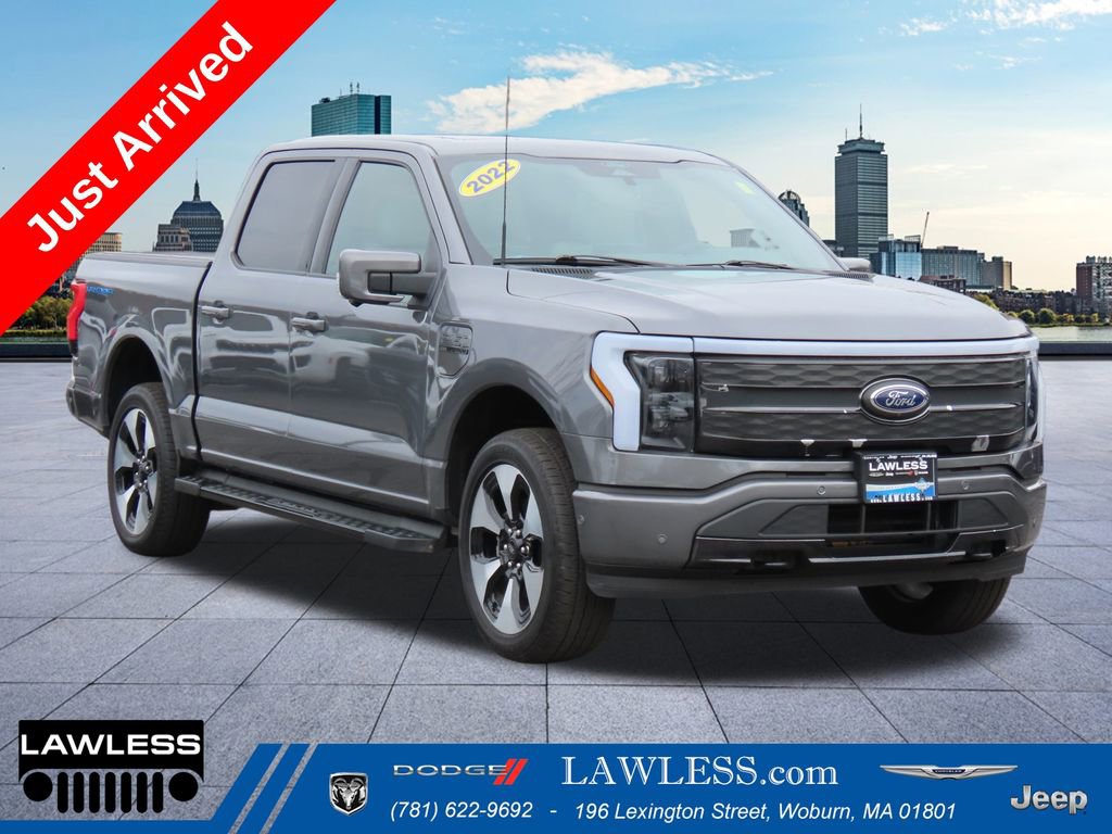 2022 Ford F-150 Lightning Platinum's photo