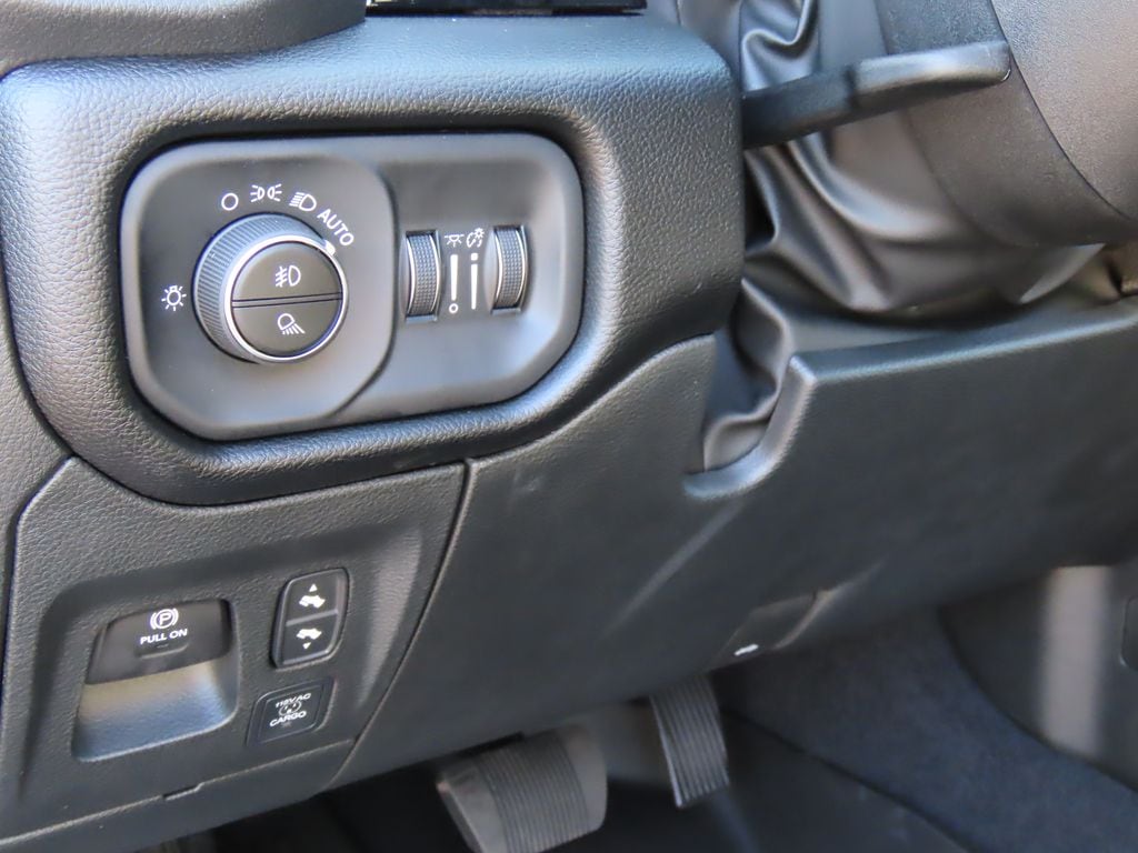 2026 RAM 1500 Laramie - Photo 19
