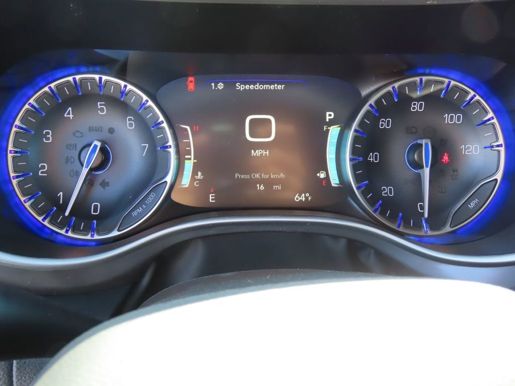 2026 Chrysler Pacifica Select - Photo 19