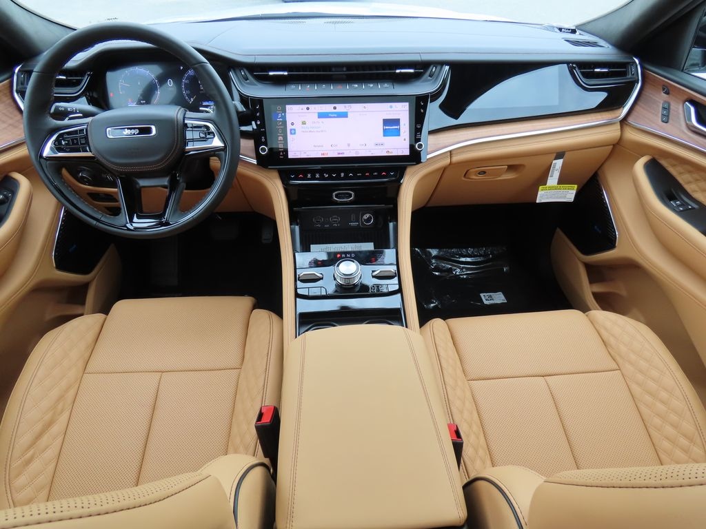 New 2026 Jeep Grand Cherokee L Summit Sport Utility