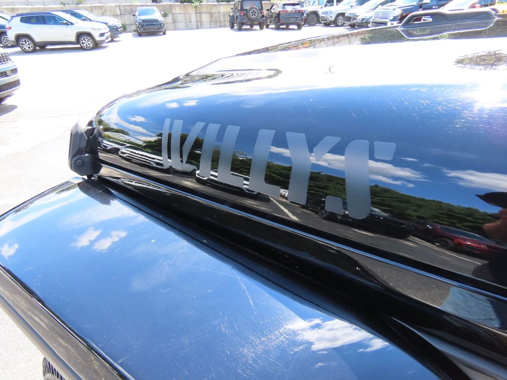 Used 2021 Jeep Gladiator Willys Truck