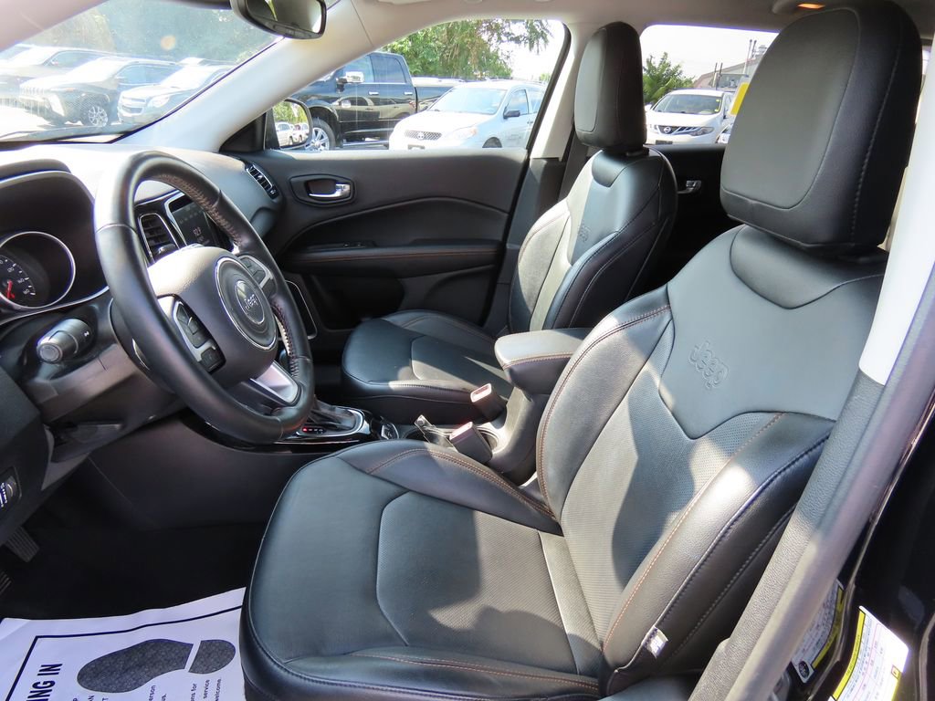 2020 Jeep Compass Limited photo 2
