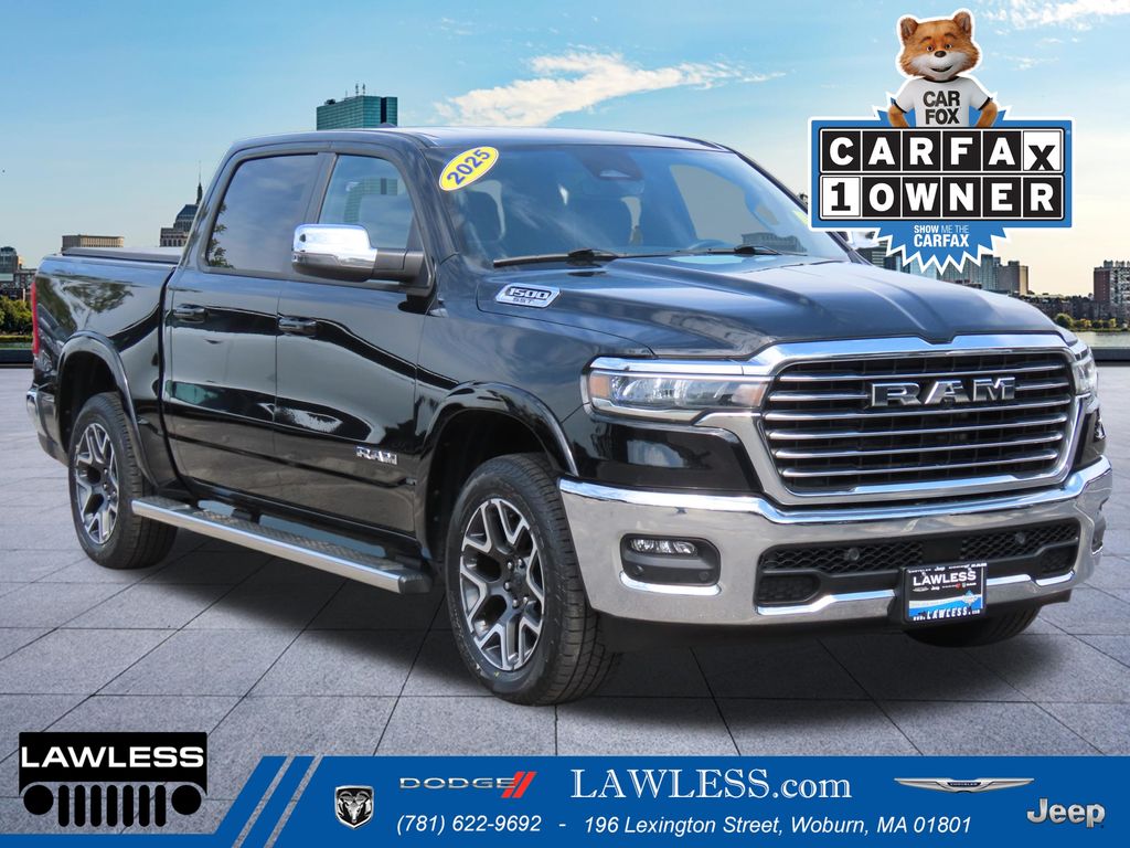 2025 RAM 1500 Laramie 4x4 Crew Cab 5'7's photo