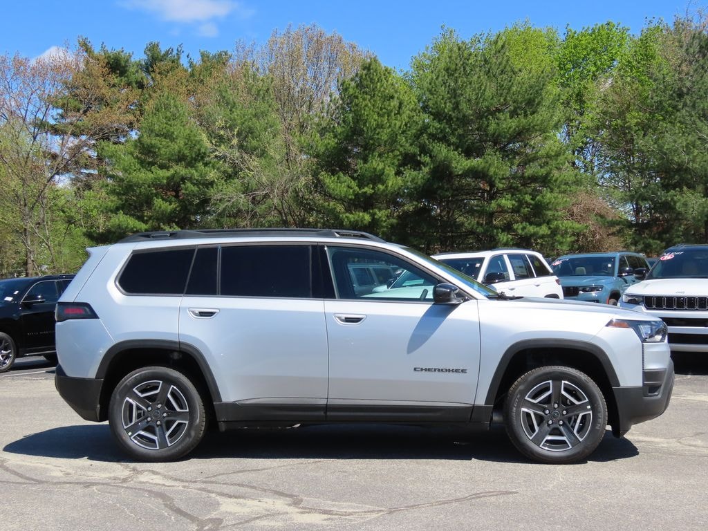 New 2026 Jeep Cherokee Laredo Sport Utility