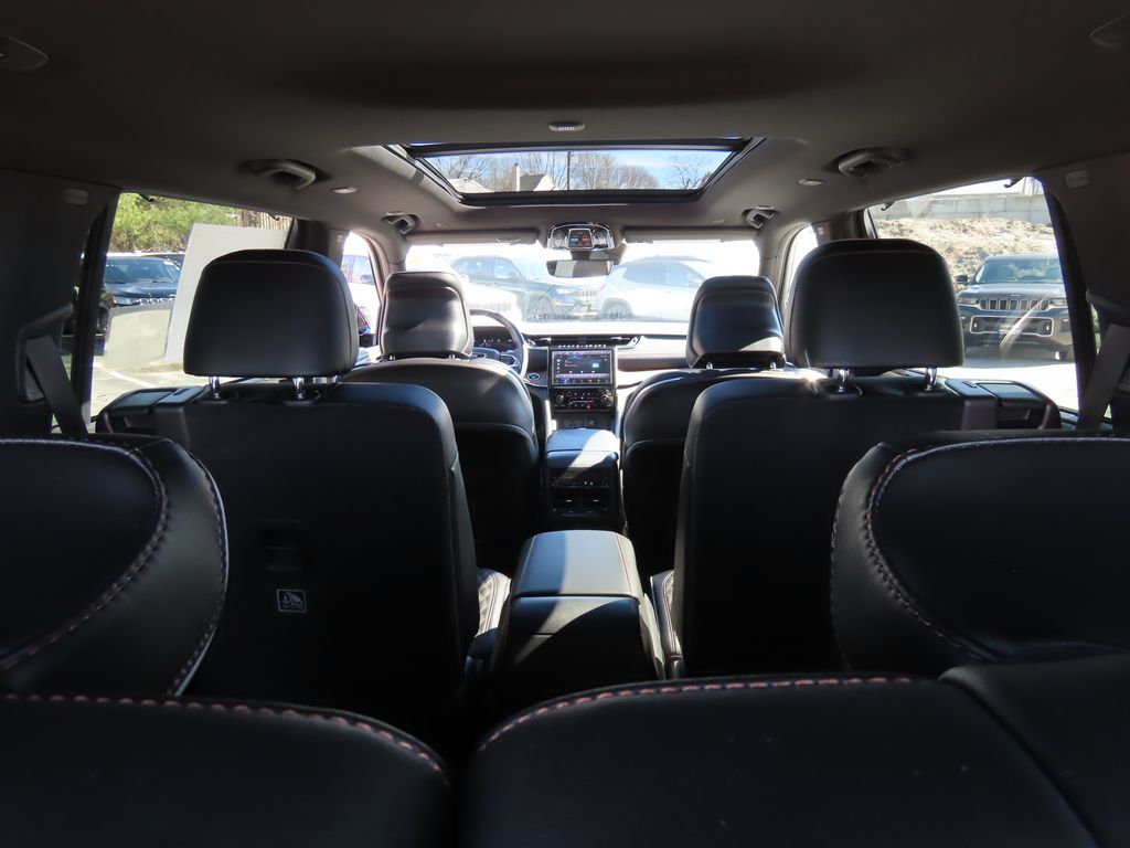 2024 Jeep Grand Cherokee L Summit - Photo 23