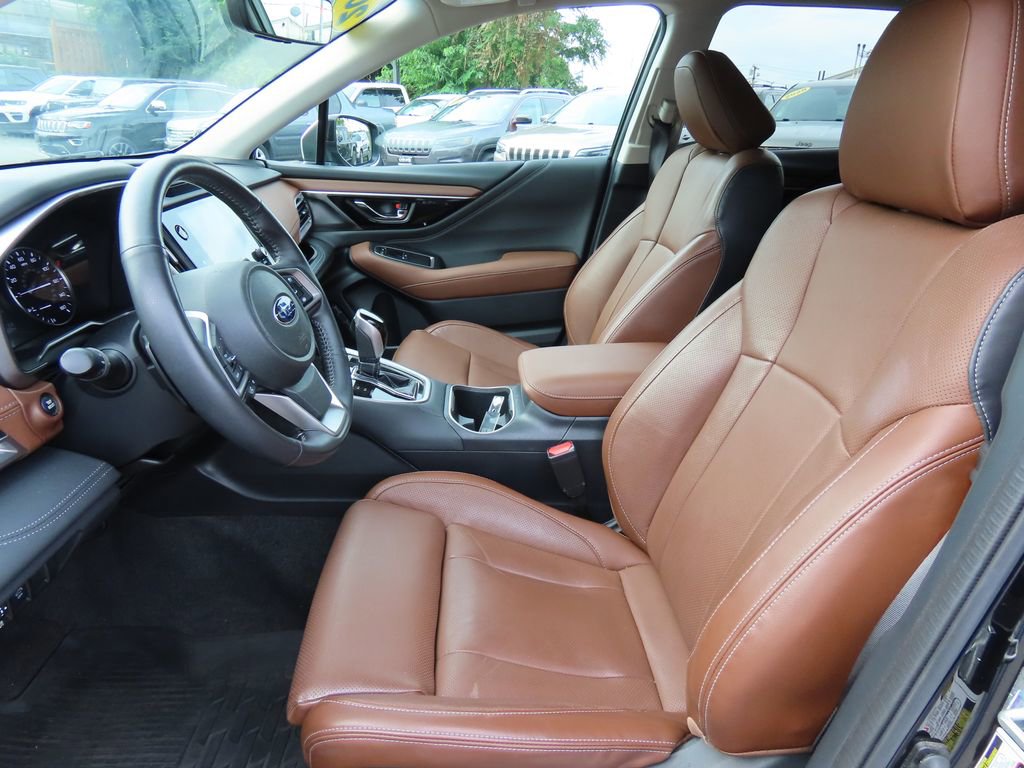 2021 Subaru Outback Touring photo 4