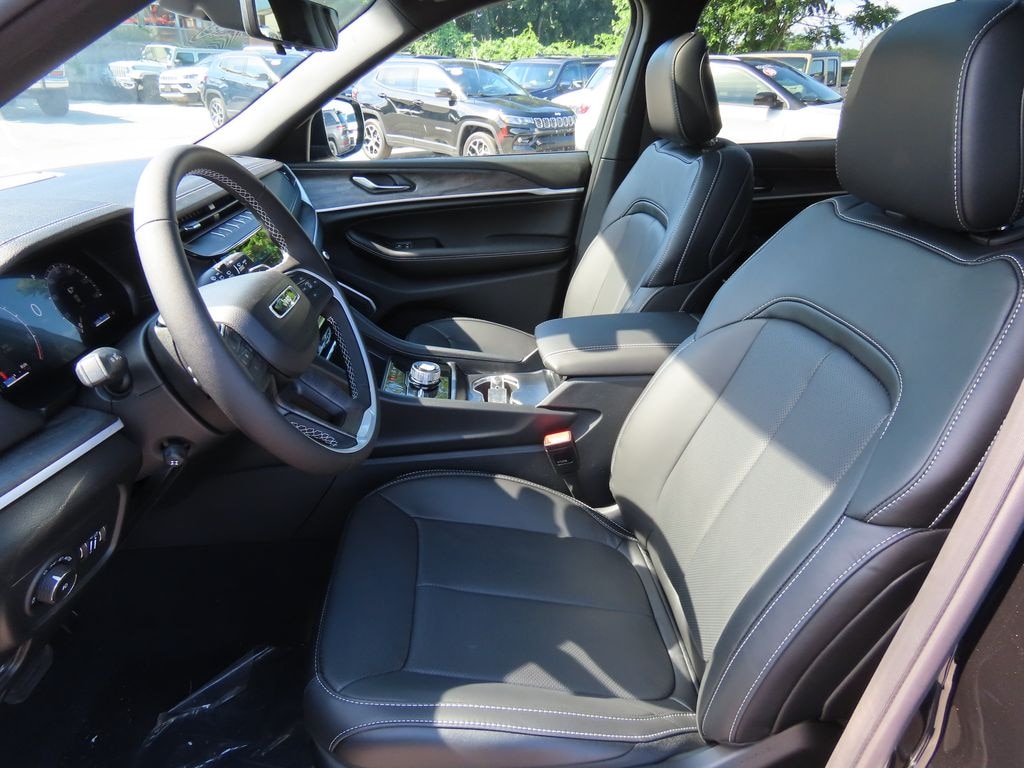 New 2026 Jeep Grand Cherokee L Limited Reserve 4x4 Sport Utility