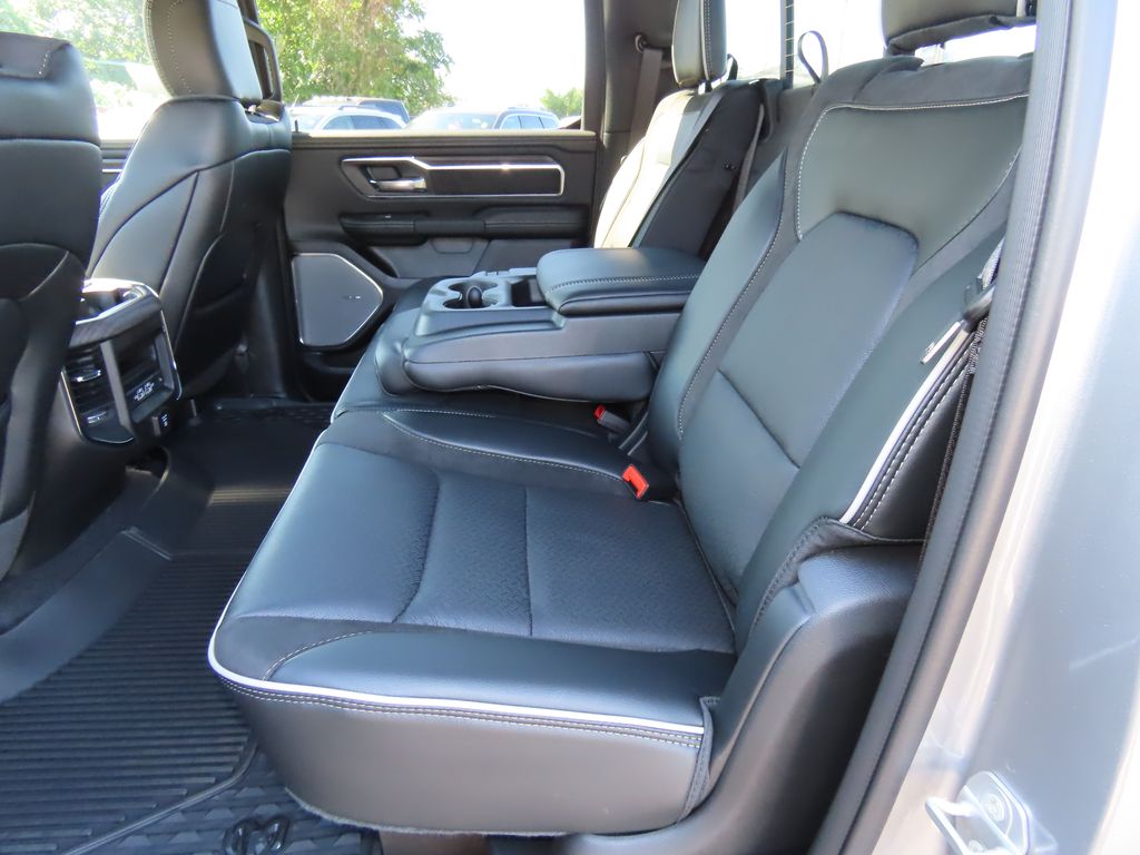 2026 RAM 1500 Laramie - Photo 25