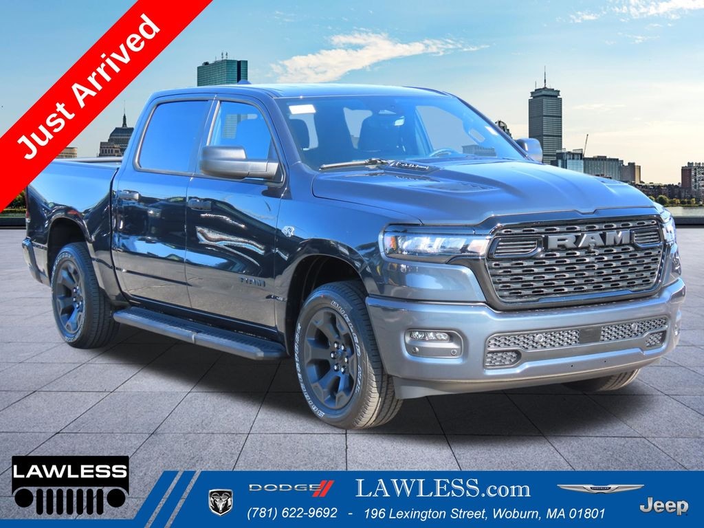 New 2026 Ram 1500 Express Crew Cab 4X4 5'7 BOX Pickup