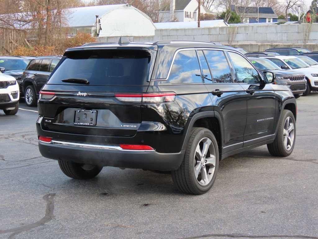2023 Jeep Grand Cherokee Limited photo 4
