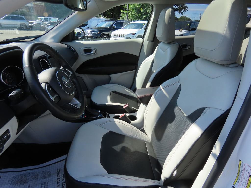 2020 Jeep Compass Limited photo 2