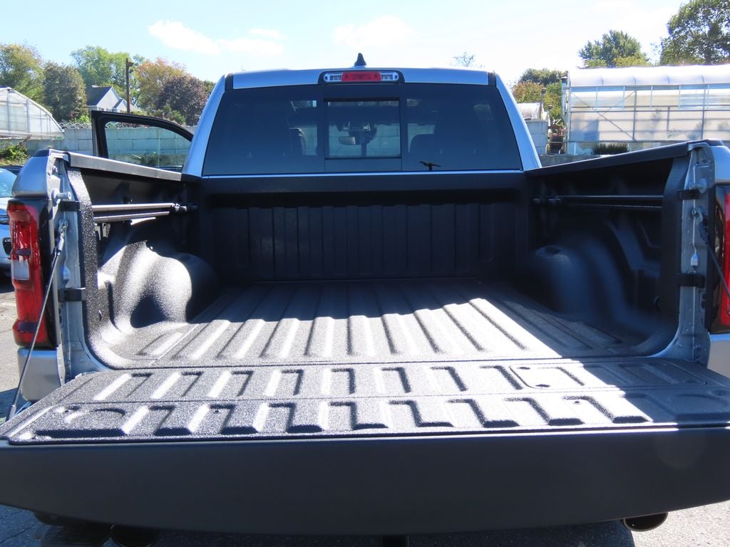 2026 RAM 1500 Laramie - Photo 11