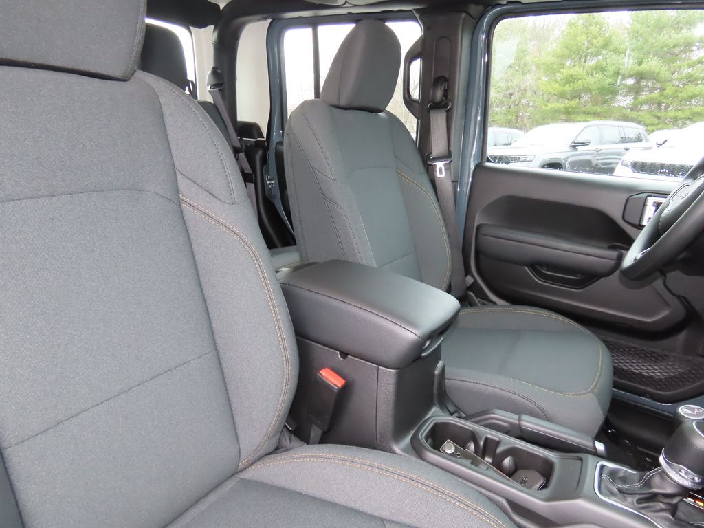 2026 Jeep Gladiator Sport - Photo 22