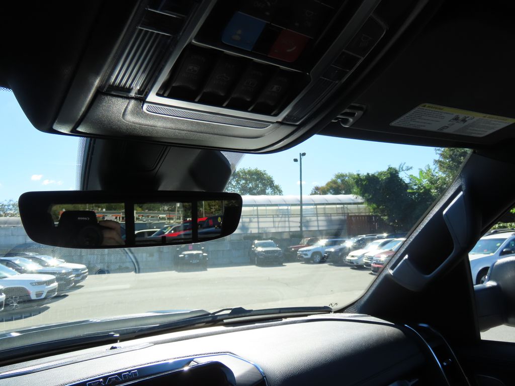 2026 RAM 1500 Laramie - Photo 24