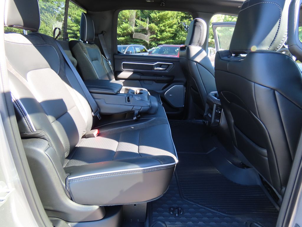 2026 RAM 1500 Laramie - Photo 29