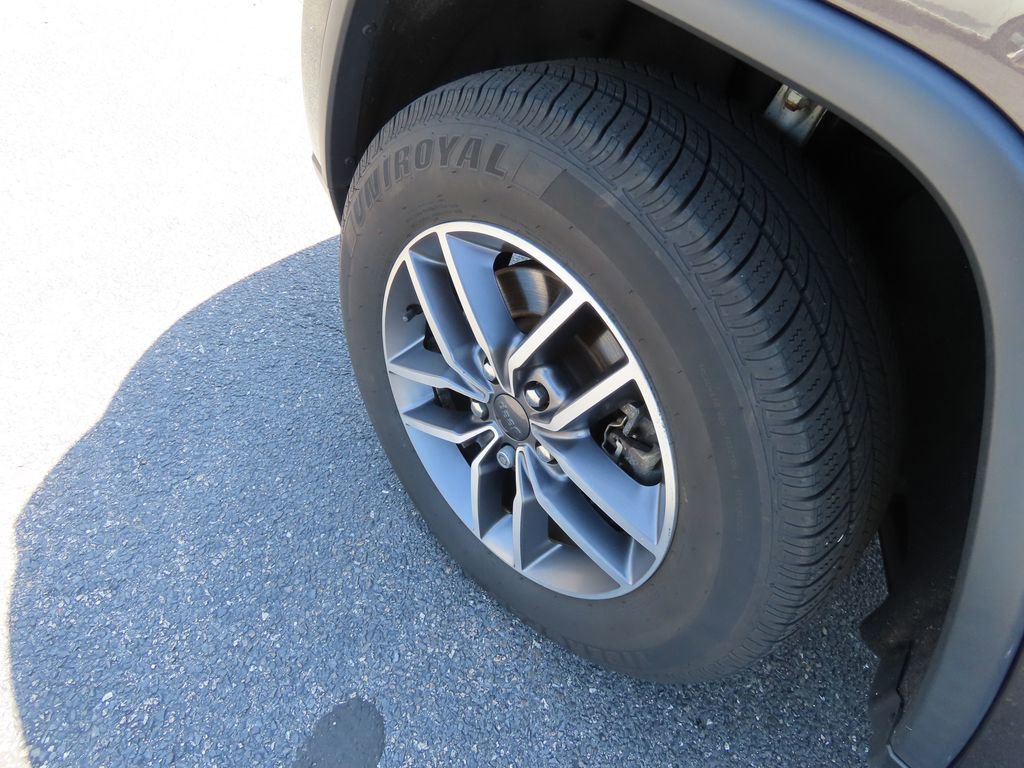 2021 Jeep Grand Cherokee Limited photo 3