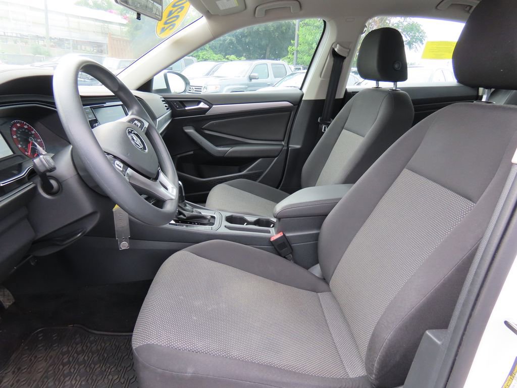 2020 Volkswagen Jetta S photo 3
