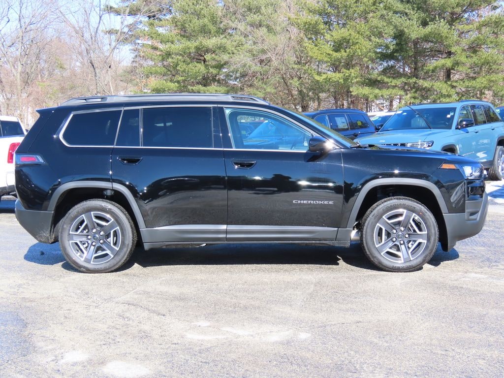 New 2026 Jeep Cherokee Laredo Sport Utility