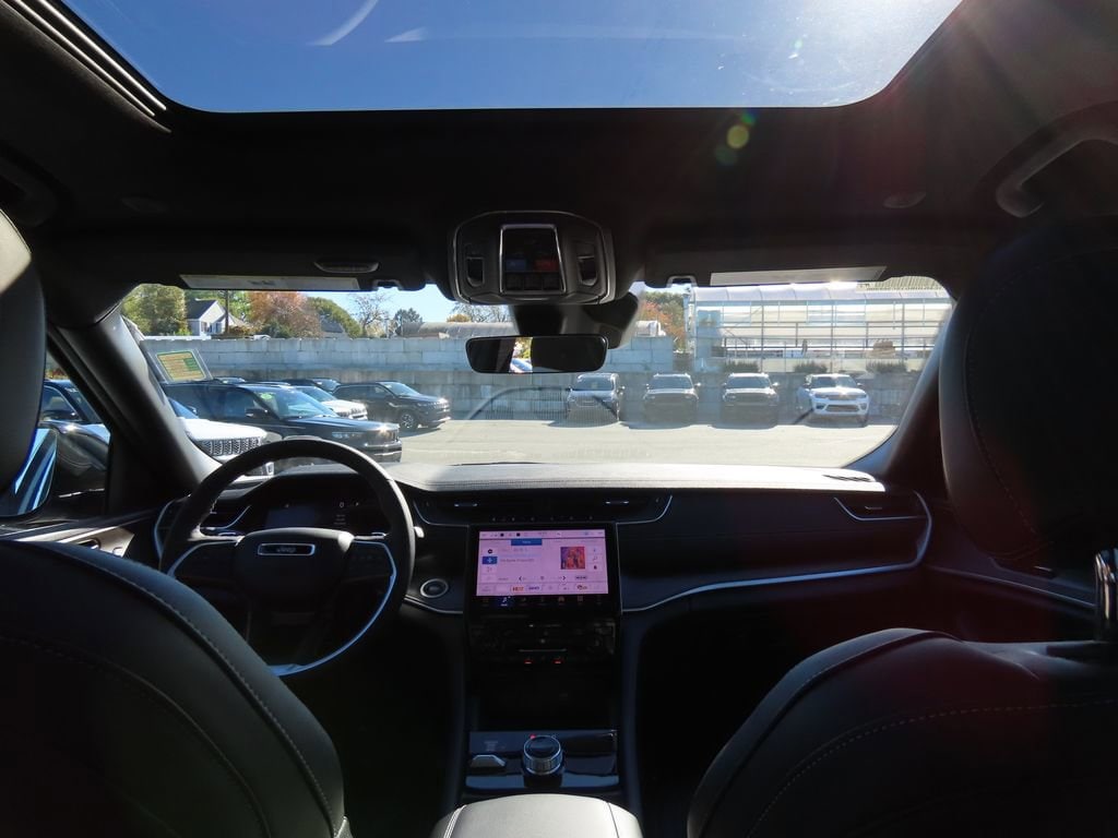 New 2025 Jeep Grand Cherokee Limited Sport Utility