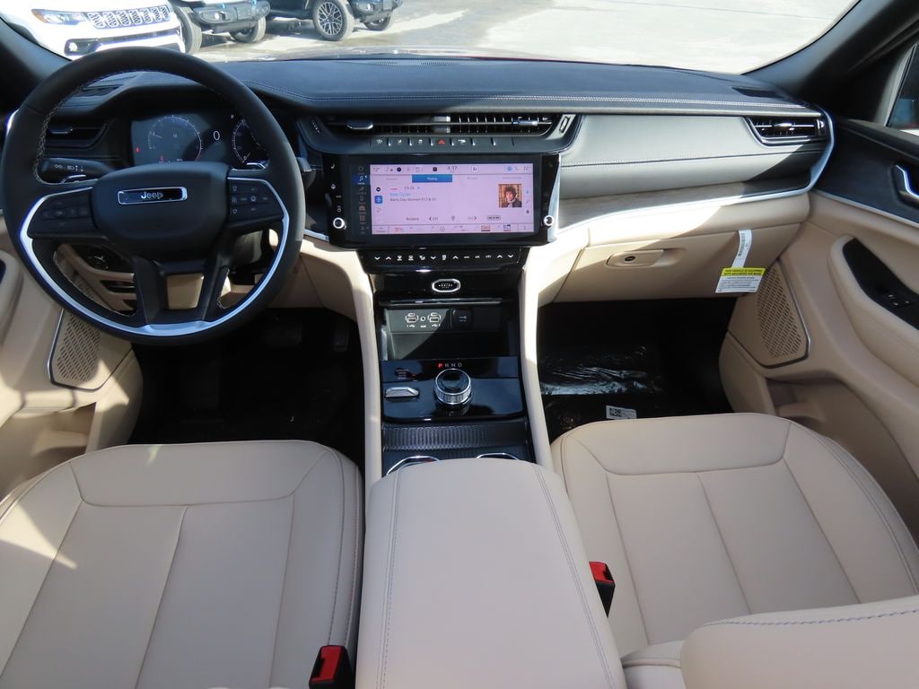 New 2026 Jeep Grand Cherokee L Limited Sport Utility