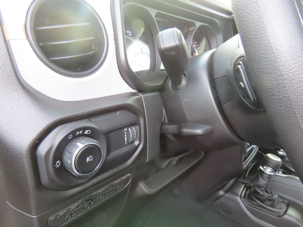 2026 Jeep Wrangler 4-Door Sport - Photo 15