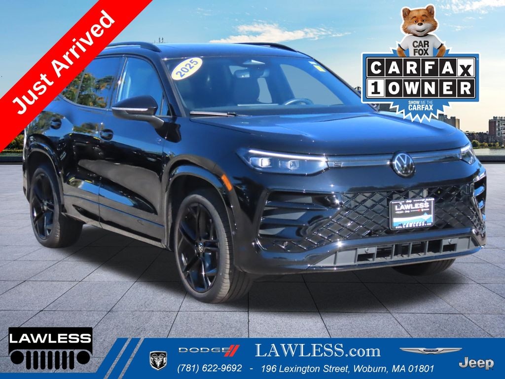 Used 2025 Volkswagen Tiguan 2.0T SE R-Line Black SUV