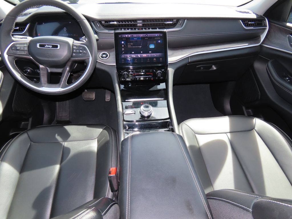 Used 2023 Jeep Grand Cherokee Limited SUV