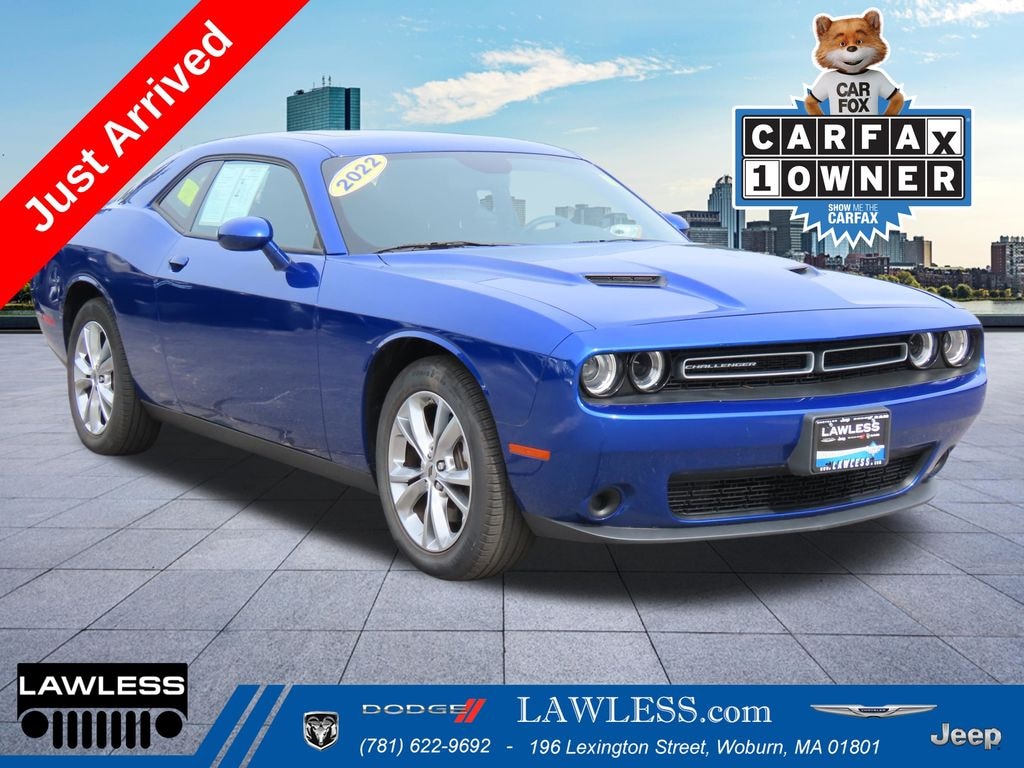 Used 2022 Dodge Challenger SXT Coupe