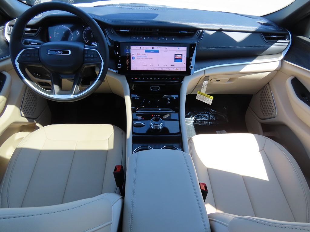 New 2026 Jeep Grand Cherokee Limited Sport Utility
