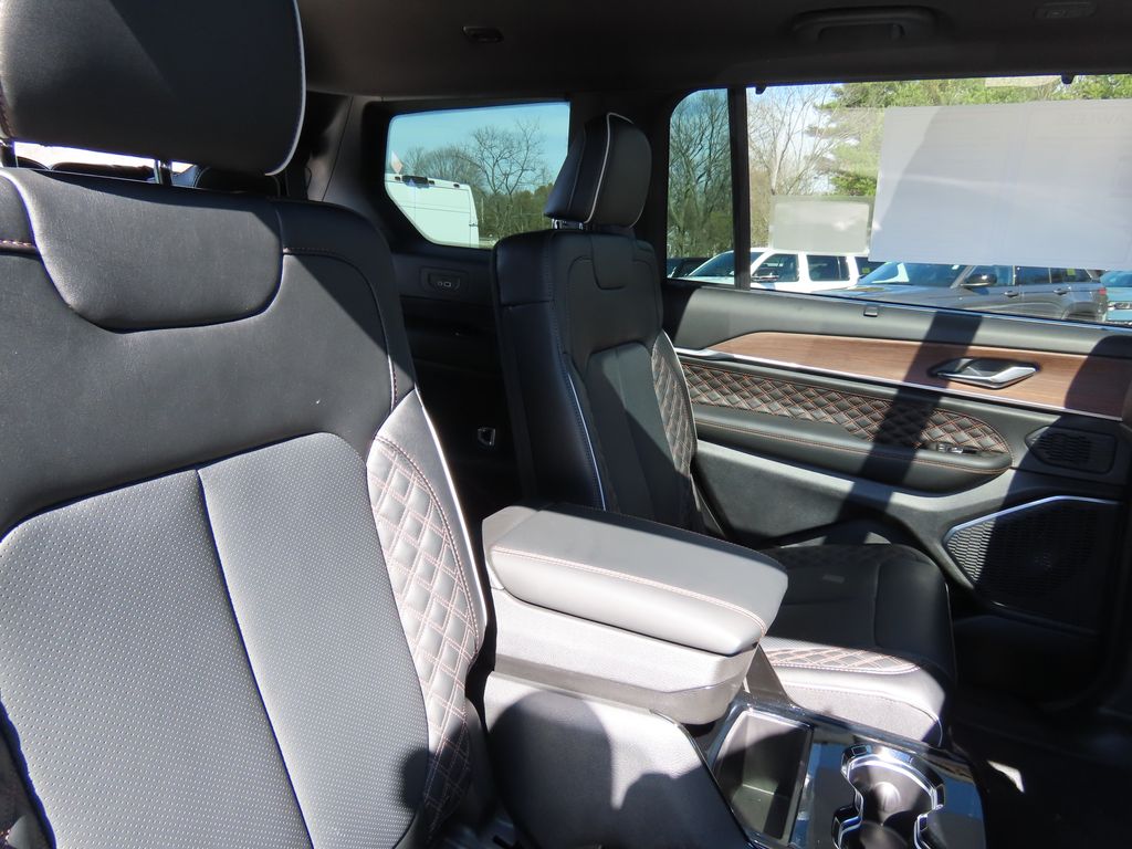 2024 Jeep Grand Cherokee L Summit - Photo 25