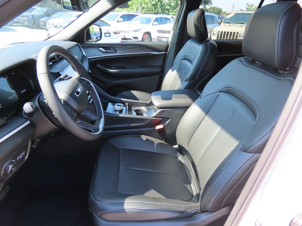New 2026 Jeep Grand Cherokee Limited 4X4 Sport Utility