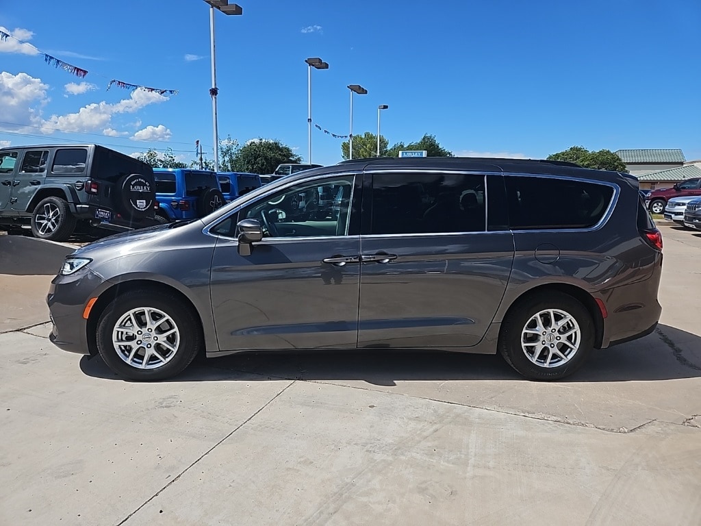 Used 2022 Chrysler Pacifica Touring L with VIN 2C4RC1BG5NR141903 for sale in Sierra Vista, AZ