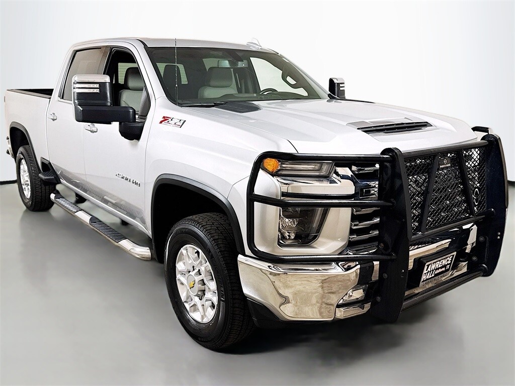 2022 Chevrolet Silverado 2500HD LTZ photo 3