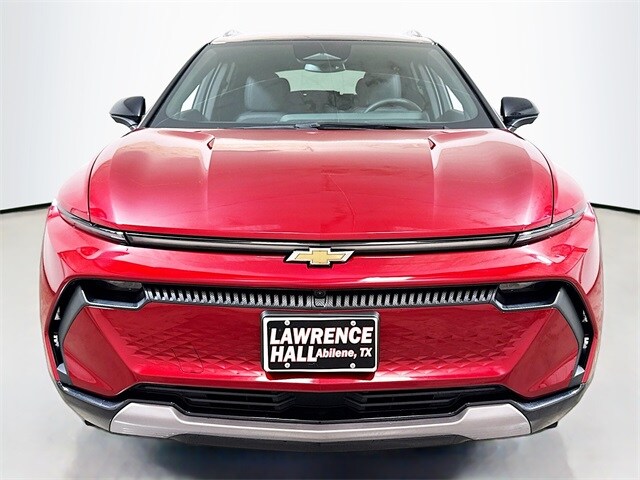 2025 Chevrolet Equinox EV 1LT photo 2