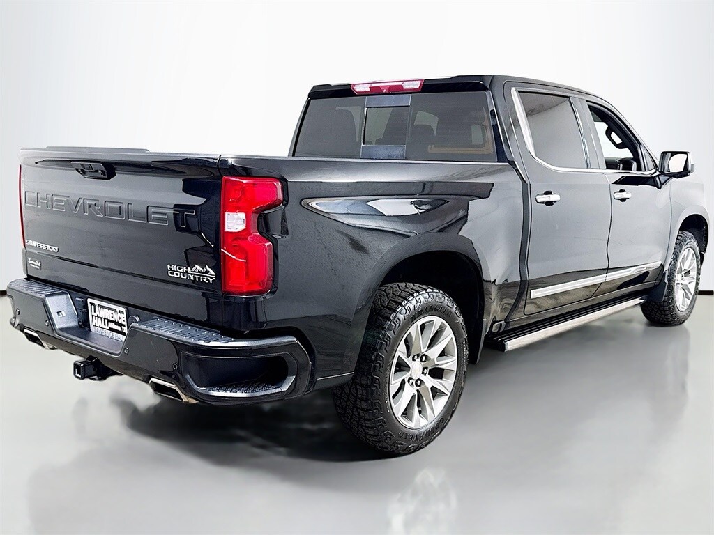 2022 Chevrolet Silverado 1500 High Country photo 4