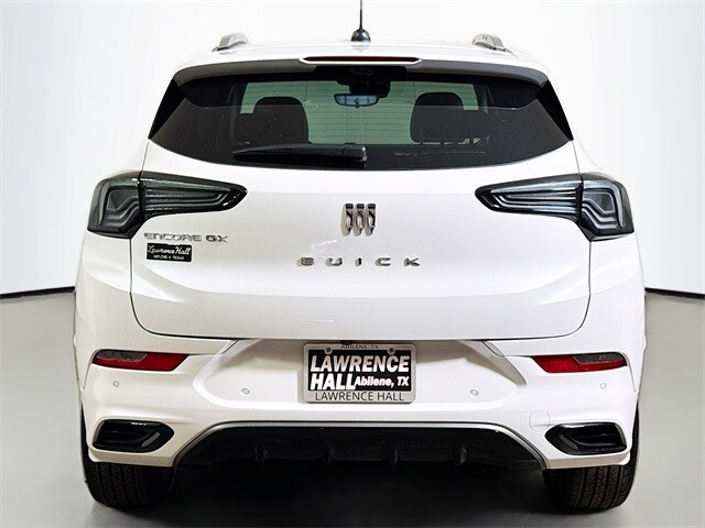2025 Buick Encore GX Avenir photo 4