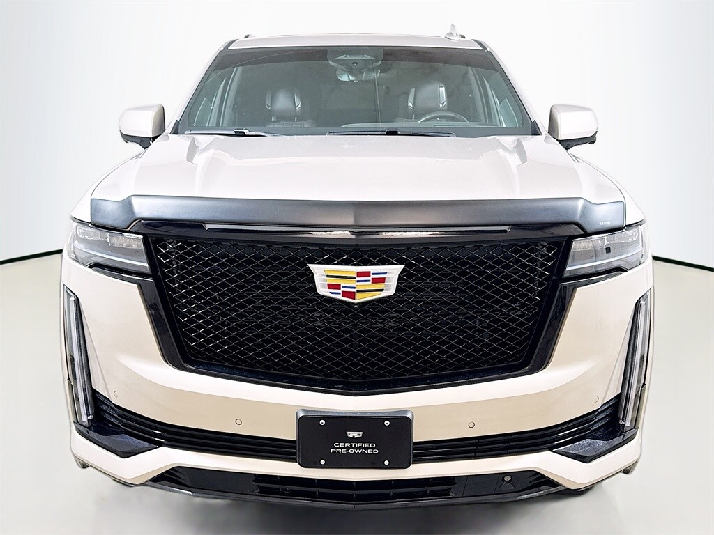 2022 Cadillac Escalade Sport Platinum photo 2