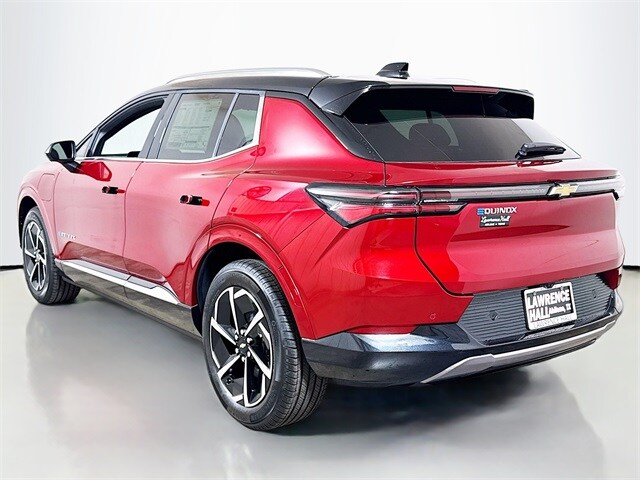 2025 Chevrolet Equinox EV 1LT photo 3