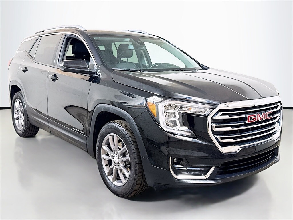 2024 Gmc Terrain SLT photo 3