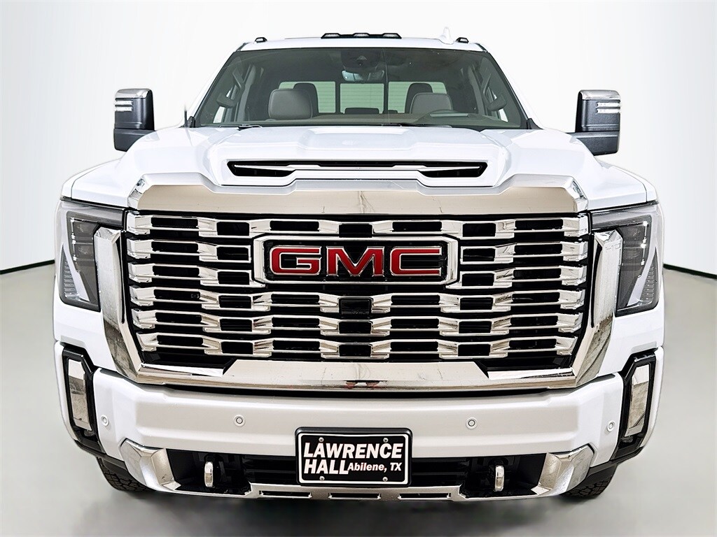 2026 Gmc Sierra 2500 HD Denali photo 2