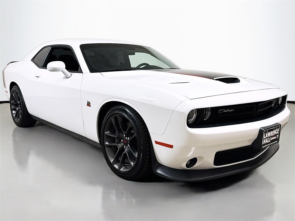 2021 Dodge Challenger R/T Scat Pack photo 3